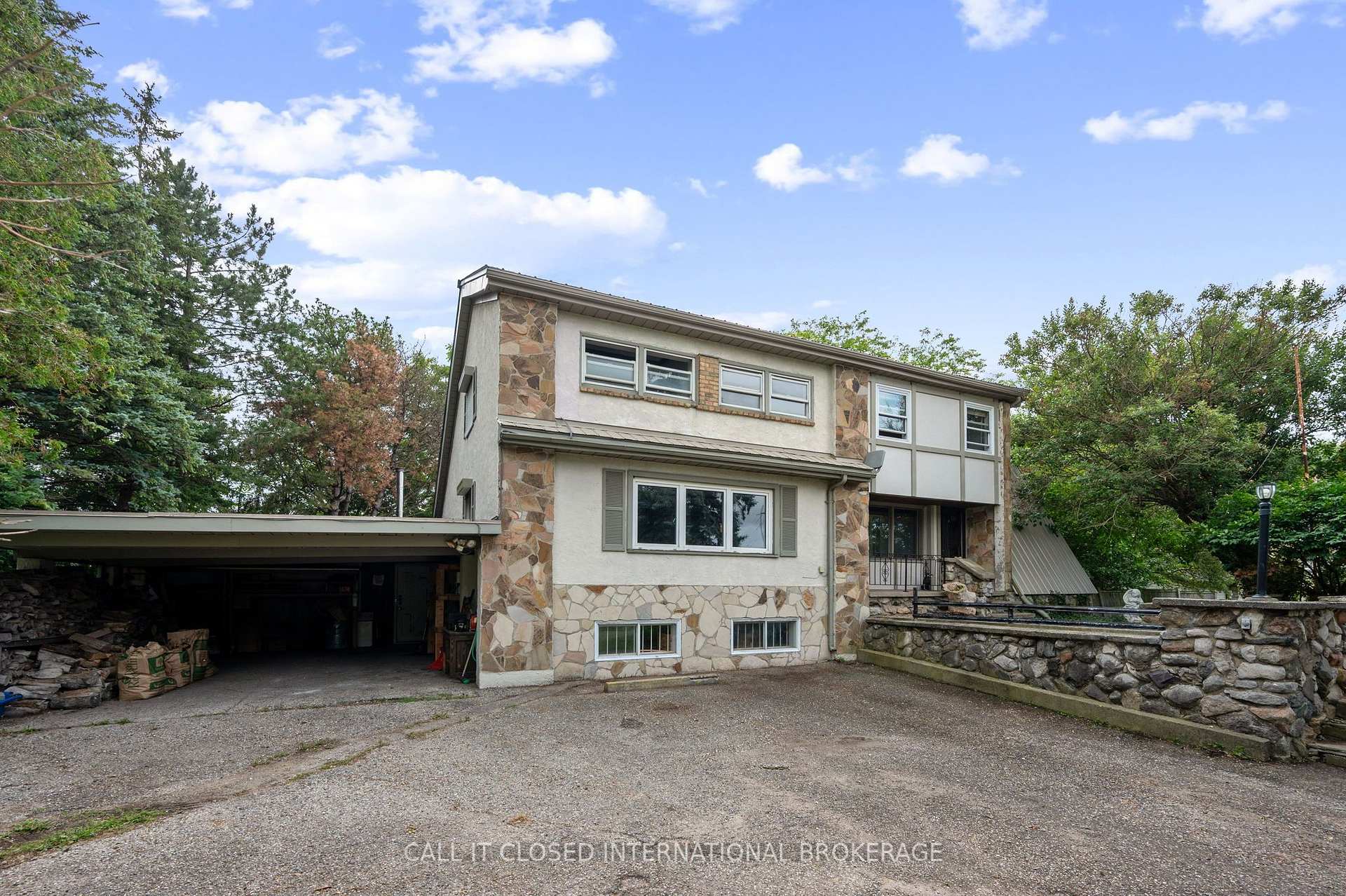 Photo 2 of 12056 Wellington Road, Central Elgin, Rural Central Elgin — HOMEH