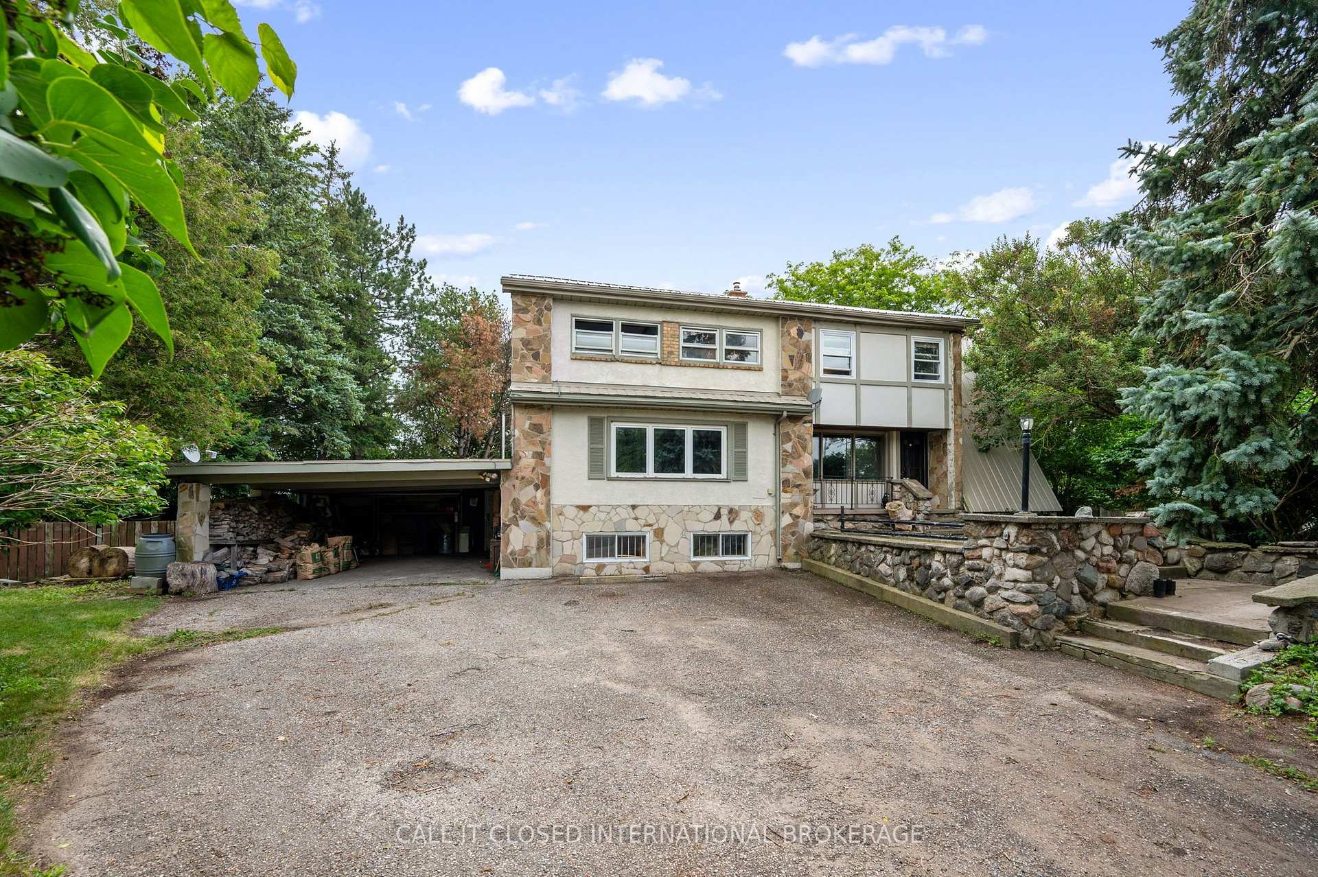 Photo 3 of 12056 Wellington Road, Central Elgin, Rural Central Elgin — HOMEH