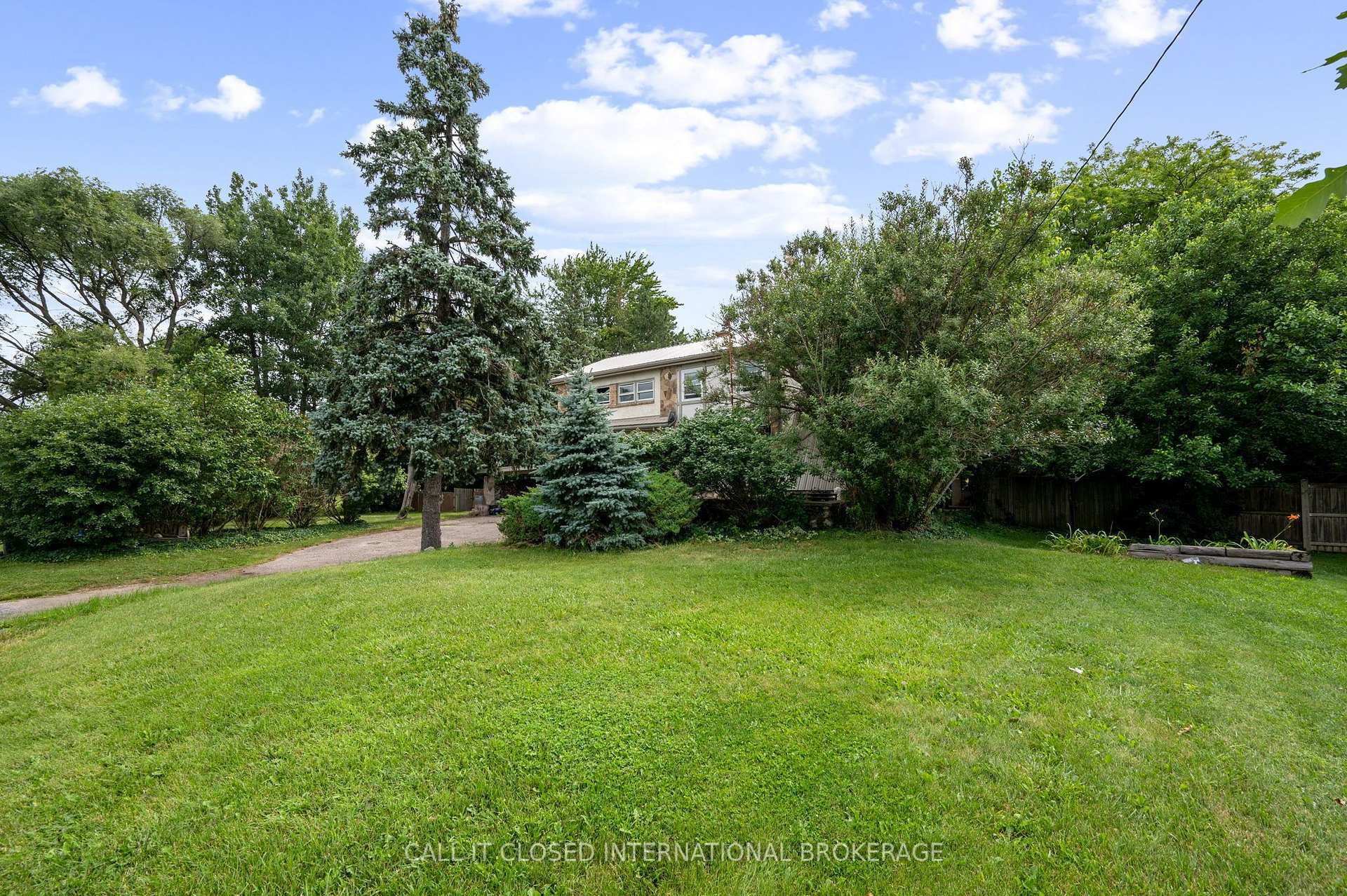 Photo 36 of 12056 Wellington Road, Central Elgin, Rural Central Elgin — HOMEH