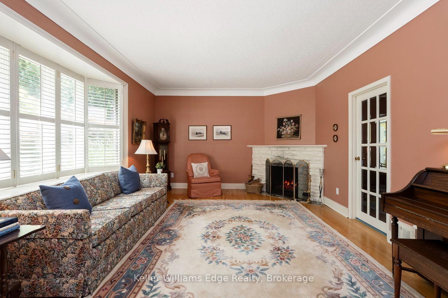 Photo 7 of 2057 Halton Place, Burlington, Brant — HOMEH