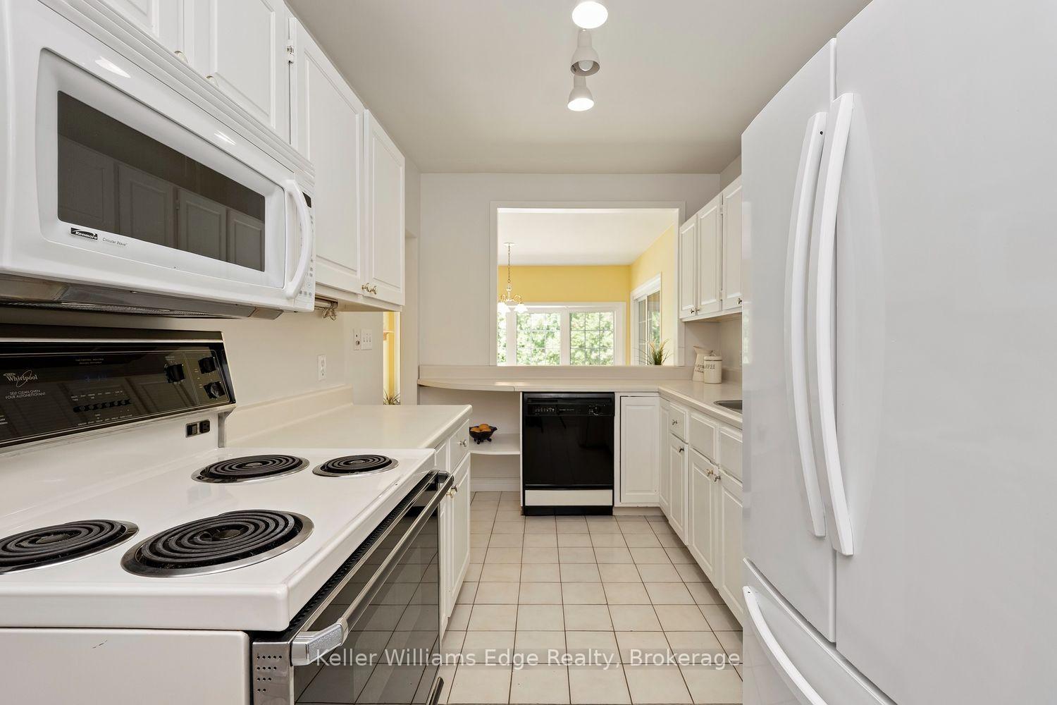 Photo 12 of 2057 Halton Place, Burlington, Brant — HOMEH