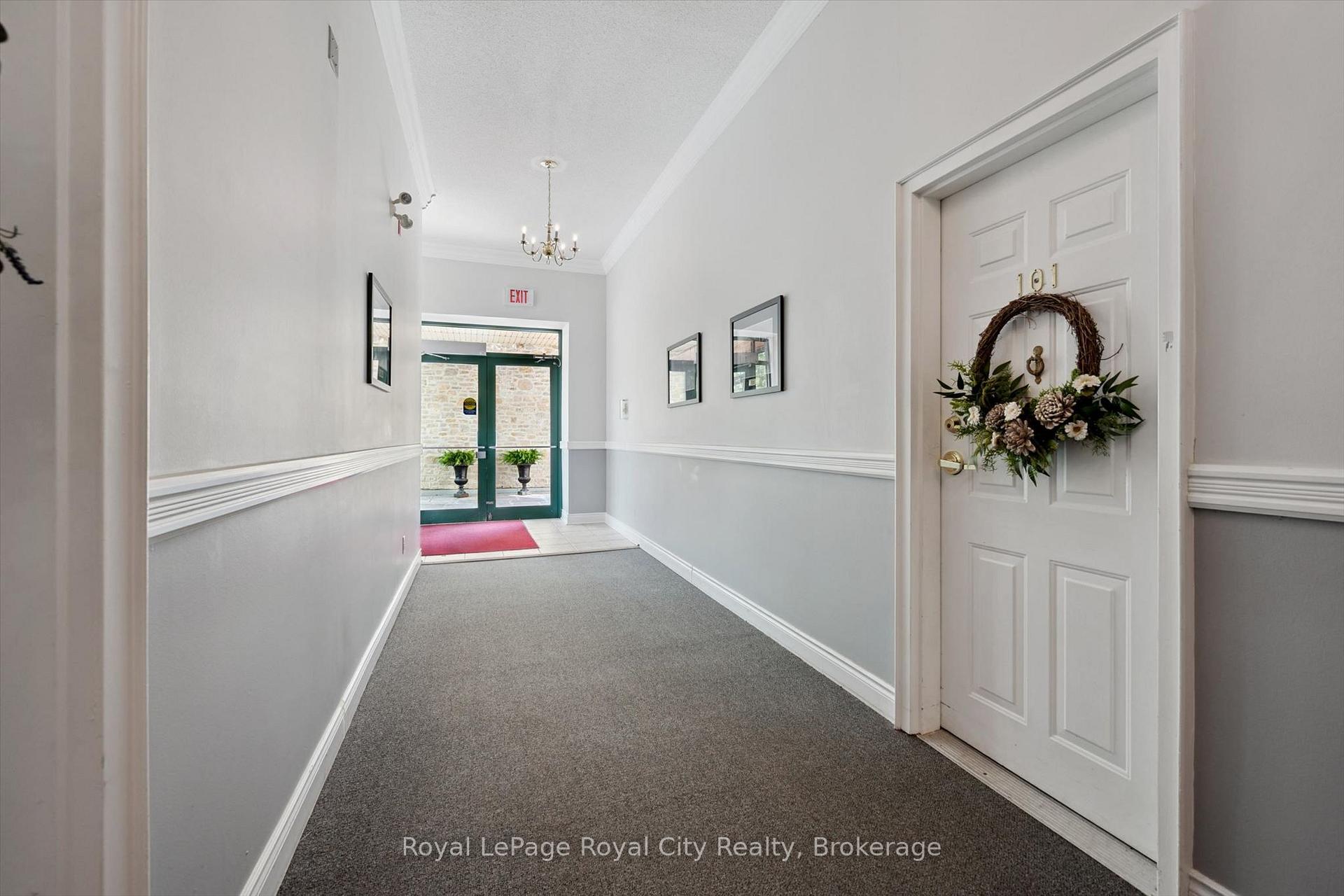 Photo 4 of Unit 101, 478 St Andrew Street E, Centre Wellington, Fergus — HOMEH