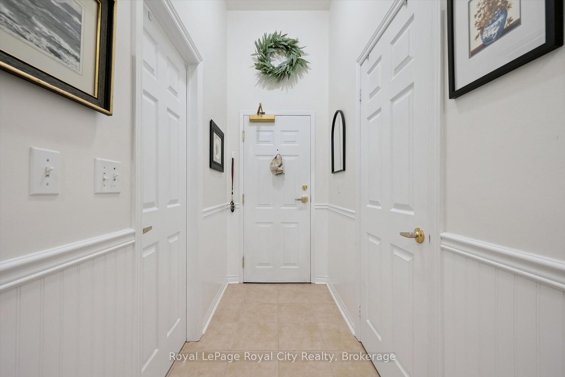 Photo 5 of Unit 101, 478 St Andrew Street E, Centre Wellington, Fergus — HOMEH