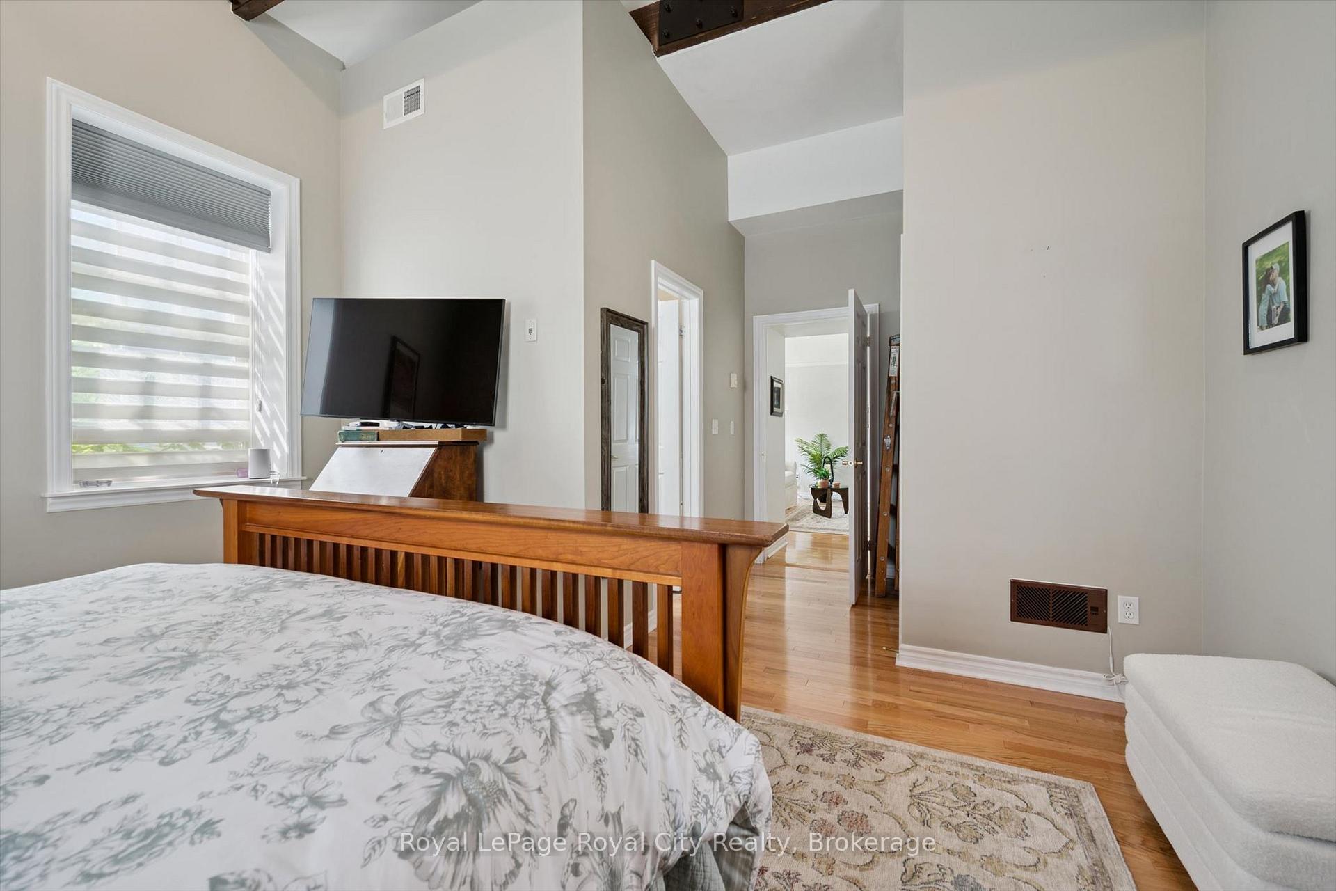 Photo 19 of Unit 101, 478 St Andrew Street E, Centre Wellington, Fergus — HOMEH