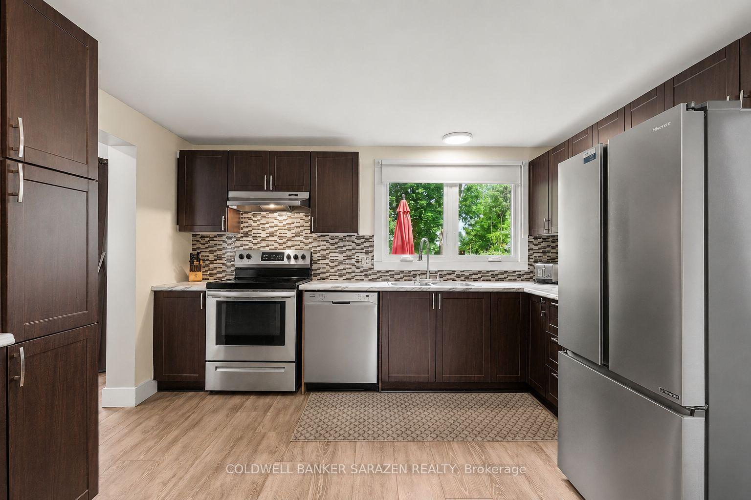 Photo 8 of 34 Downsview Crescent, Ottawa, Tanglewood — HOMEH
