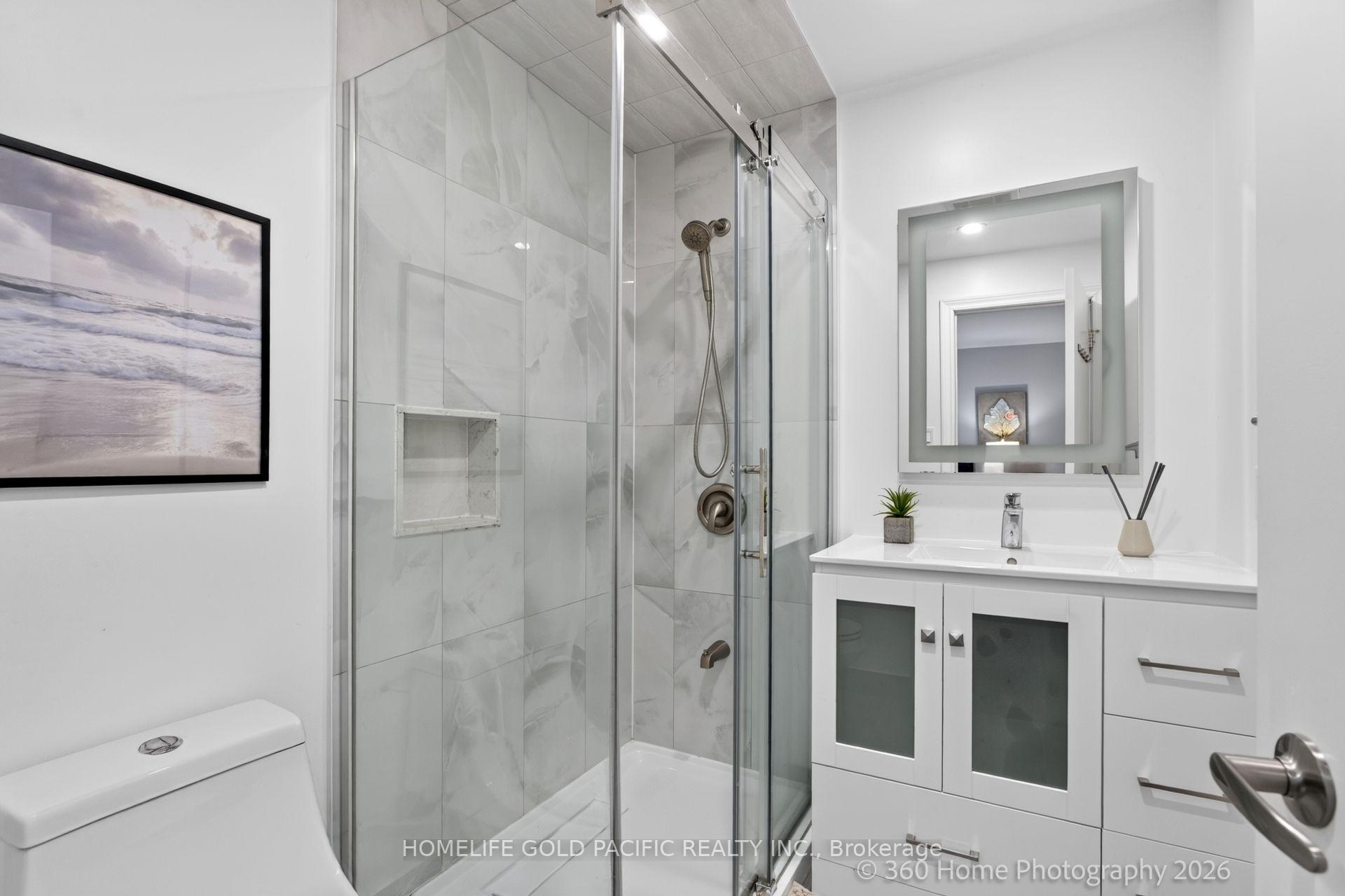 Photo 27 of 25 Houston Crescent, North York, Don Valley Village — HOMEH