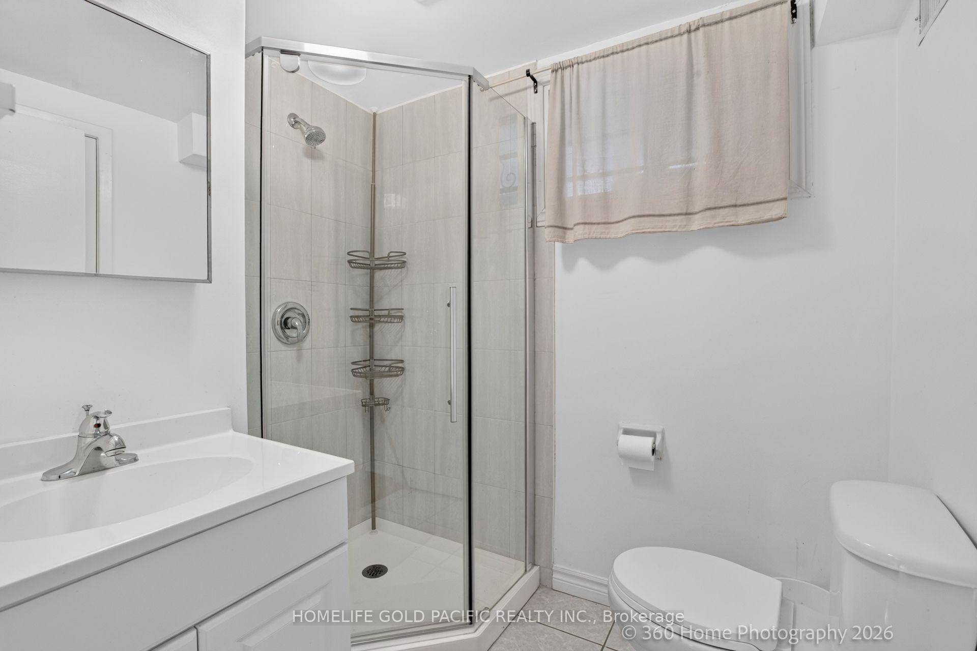 Photo 31 of 25 Houston Crescent, North York, Don Valley Village — HOMEH