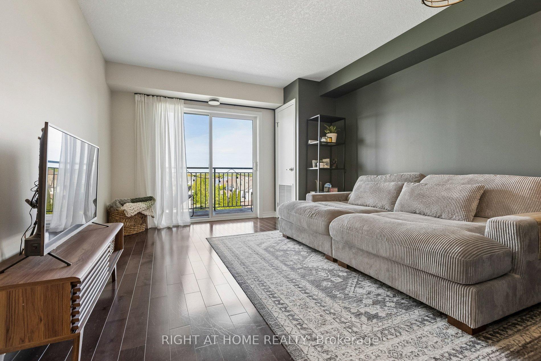 Photo 2 of Unit 404, 37 Goodwin Drive, Guelph, Pineridge/Westminster Woods — HOMEH
