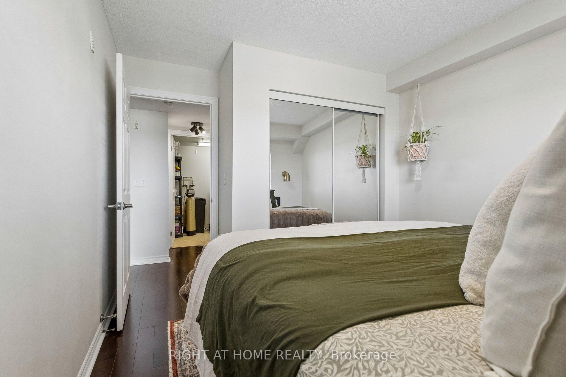 Photo 21 of Unit 404, 37 Goodwin Drive, Guelph, Pineridge/Westminster Woods — HOMEH