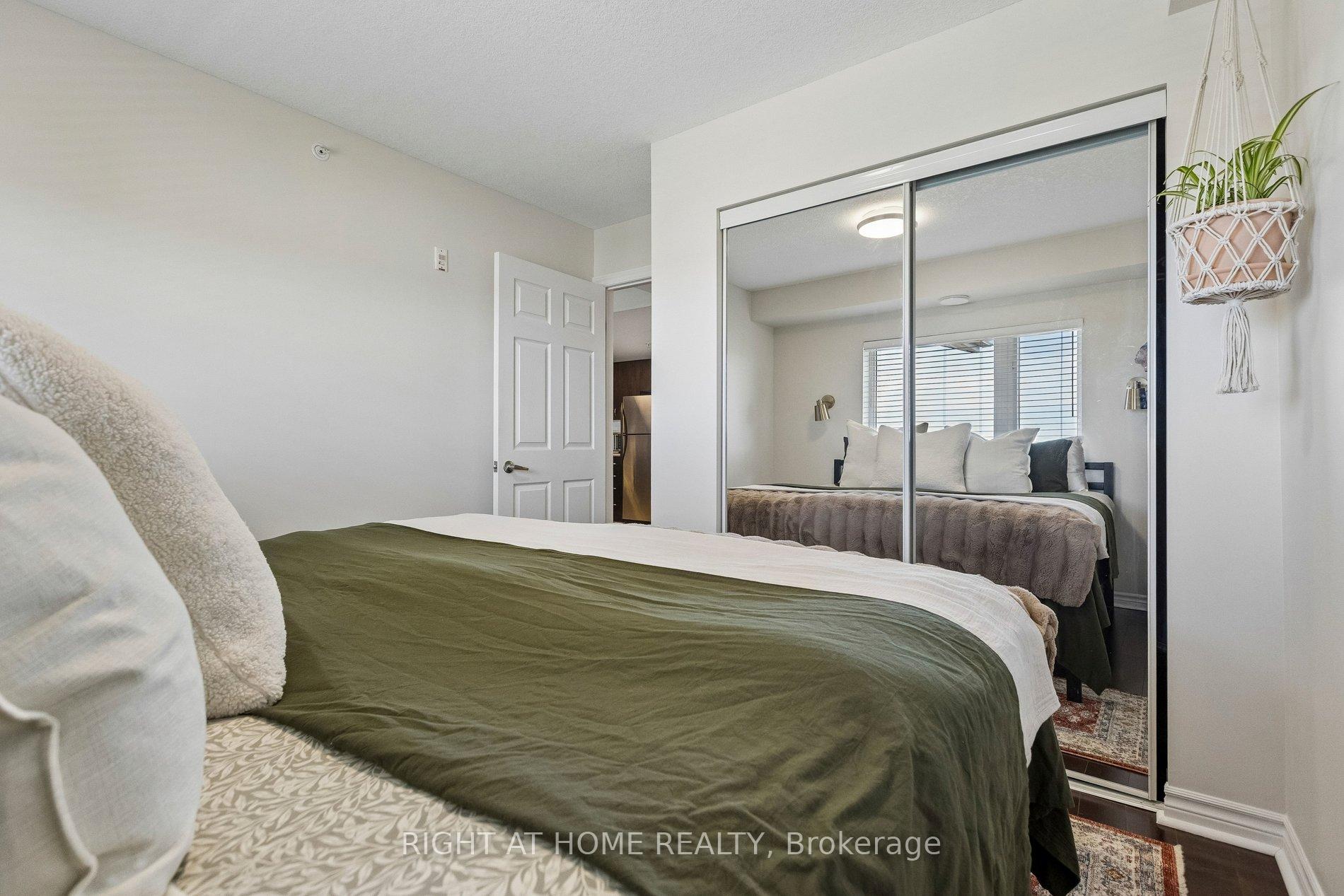 Photo 22 of Unit 404, 37 Goodwin Drive, Guelph, Pineridge/Westminster Woods — HOMEH