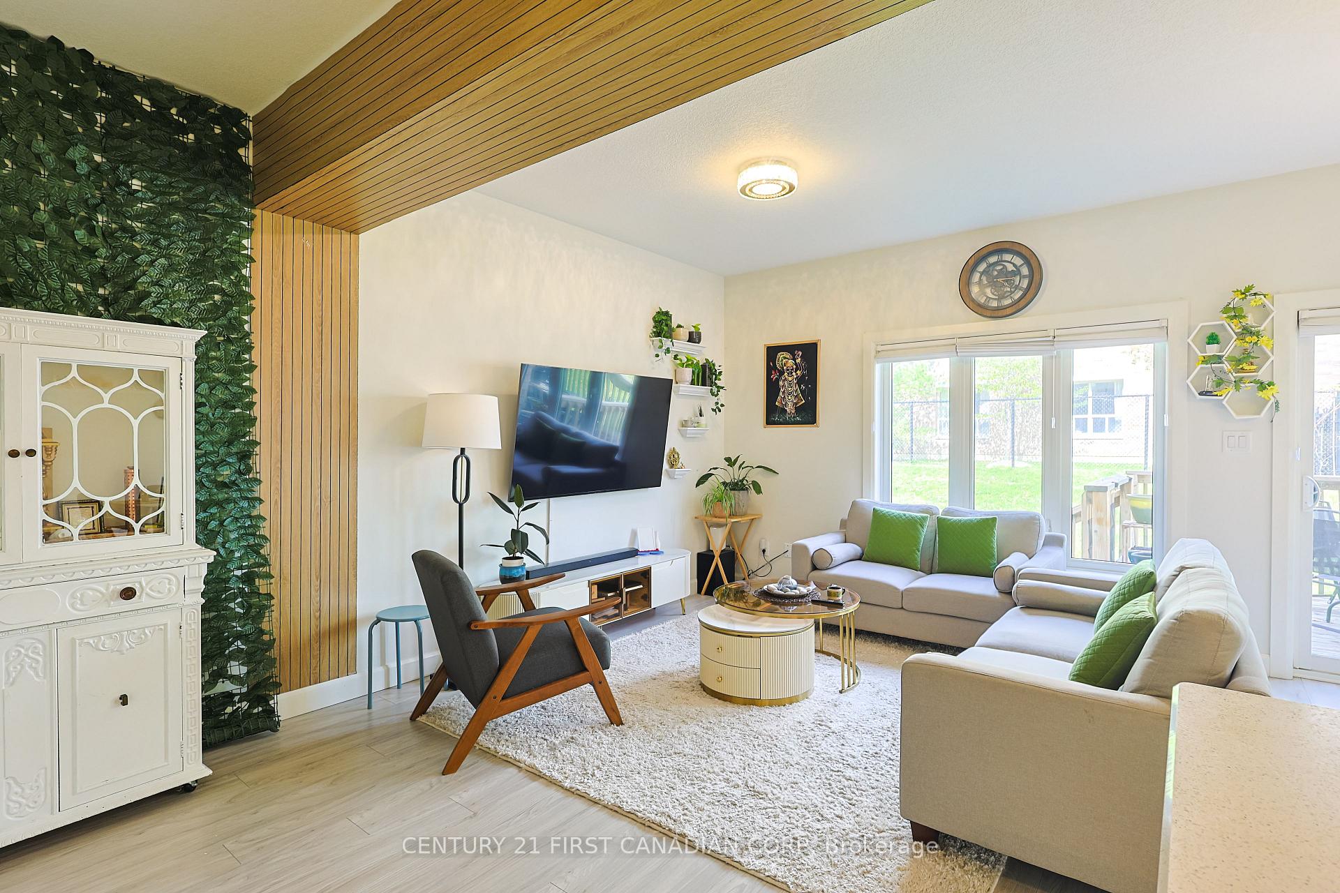 Photo 8 of Unit 26, 600 Guiness Way, London, North D — HOMEH