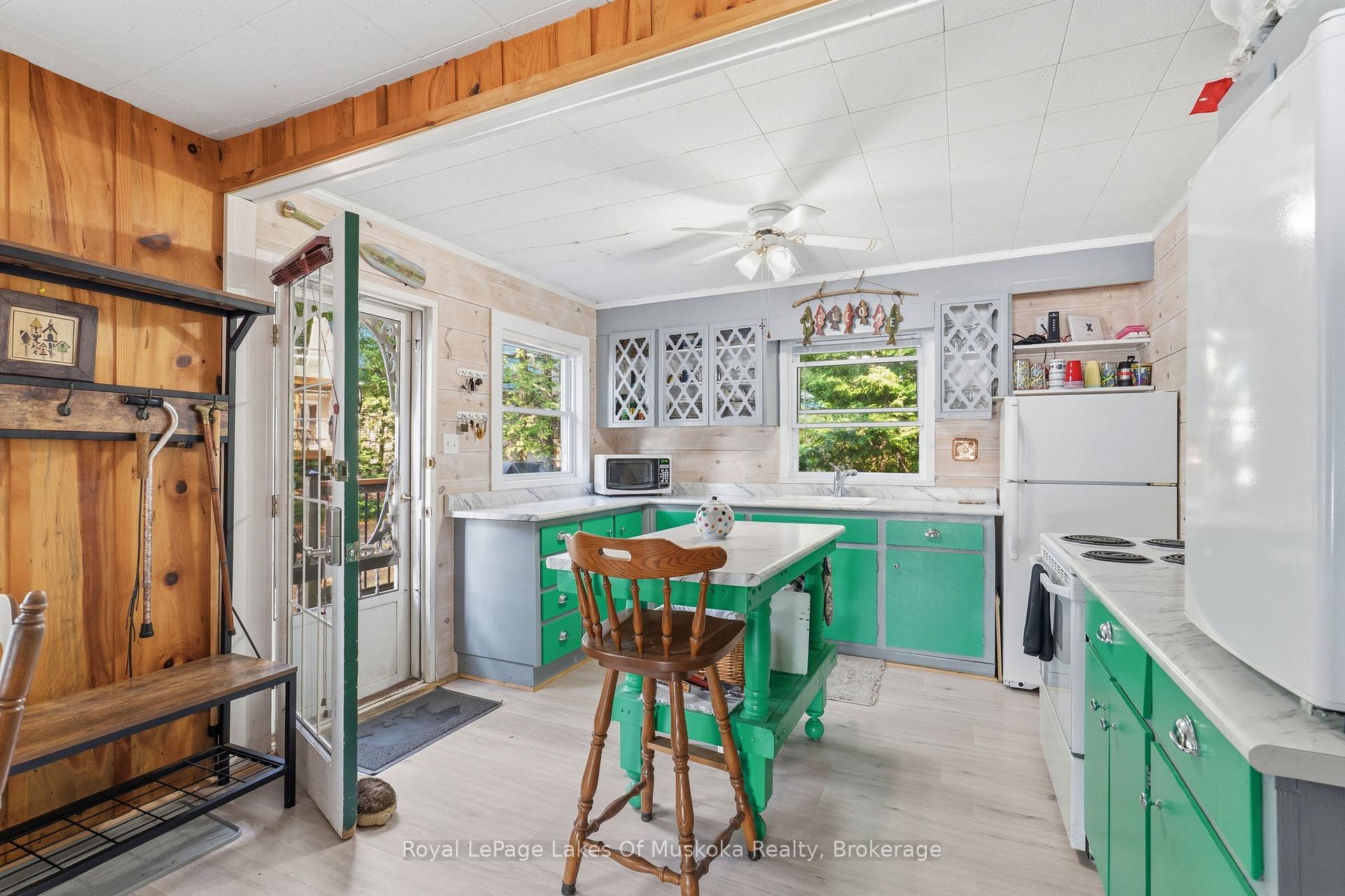 Photo 21 of 1015 Goodlife Lane, Algonquin Highlands, Sherborne — HOMEH