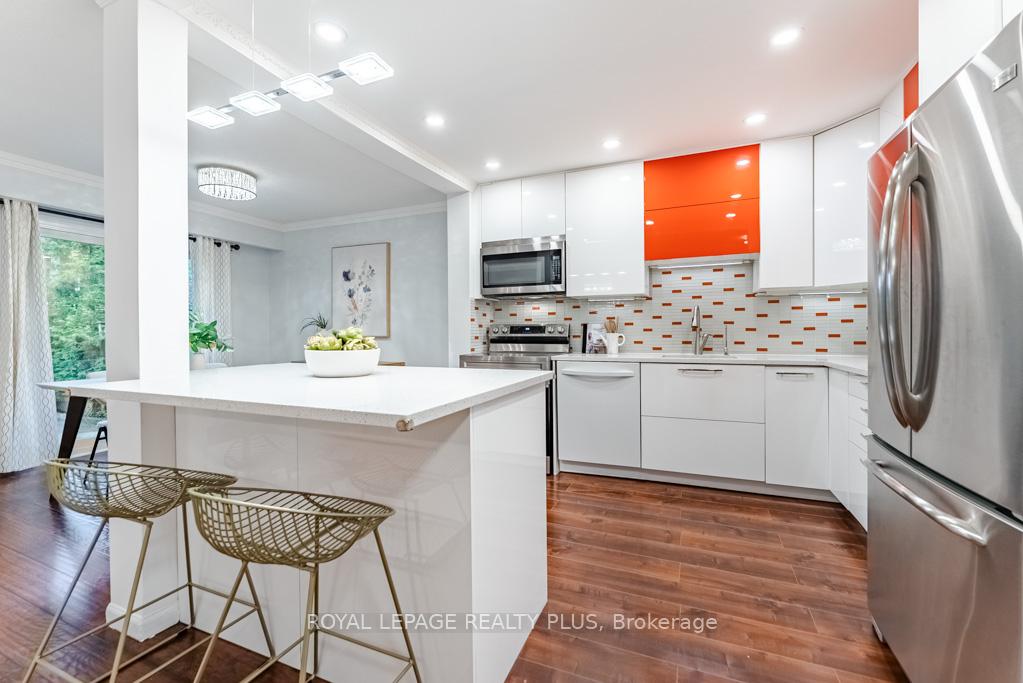 Photo 6 of Unit 161, 2120 Rathburn Road E, Mississauga, Rathwood — HOMEH
