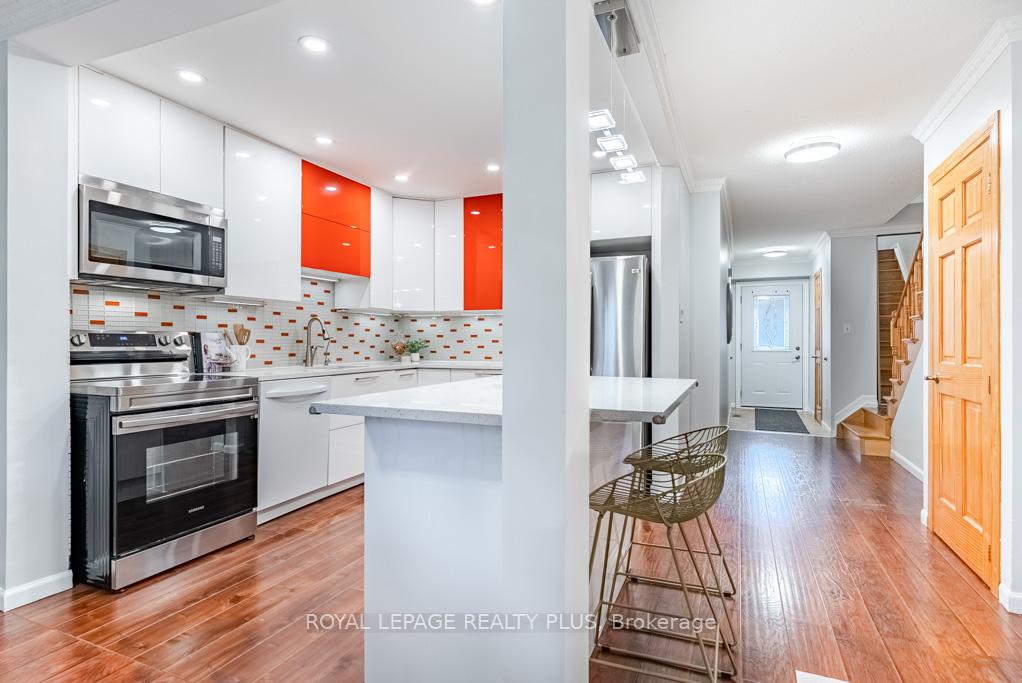 Photo 8 of Unit 161, 2120 Rathburn Road E, Mississauga, Rathwood — HOMEH