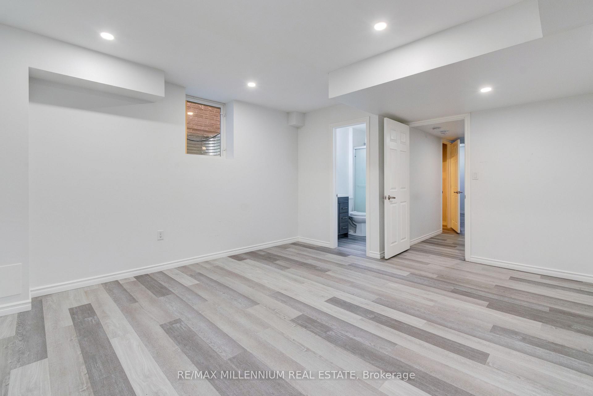 Photo 16 of 481 Bessborough Drive, Milton, Harrison — HOMEH
