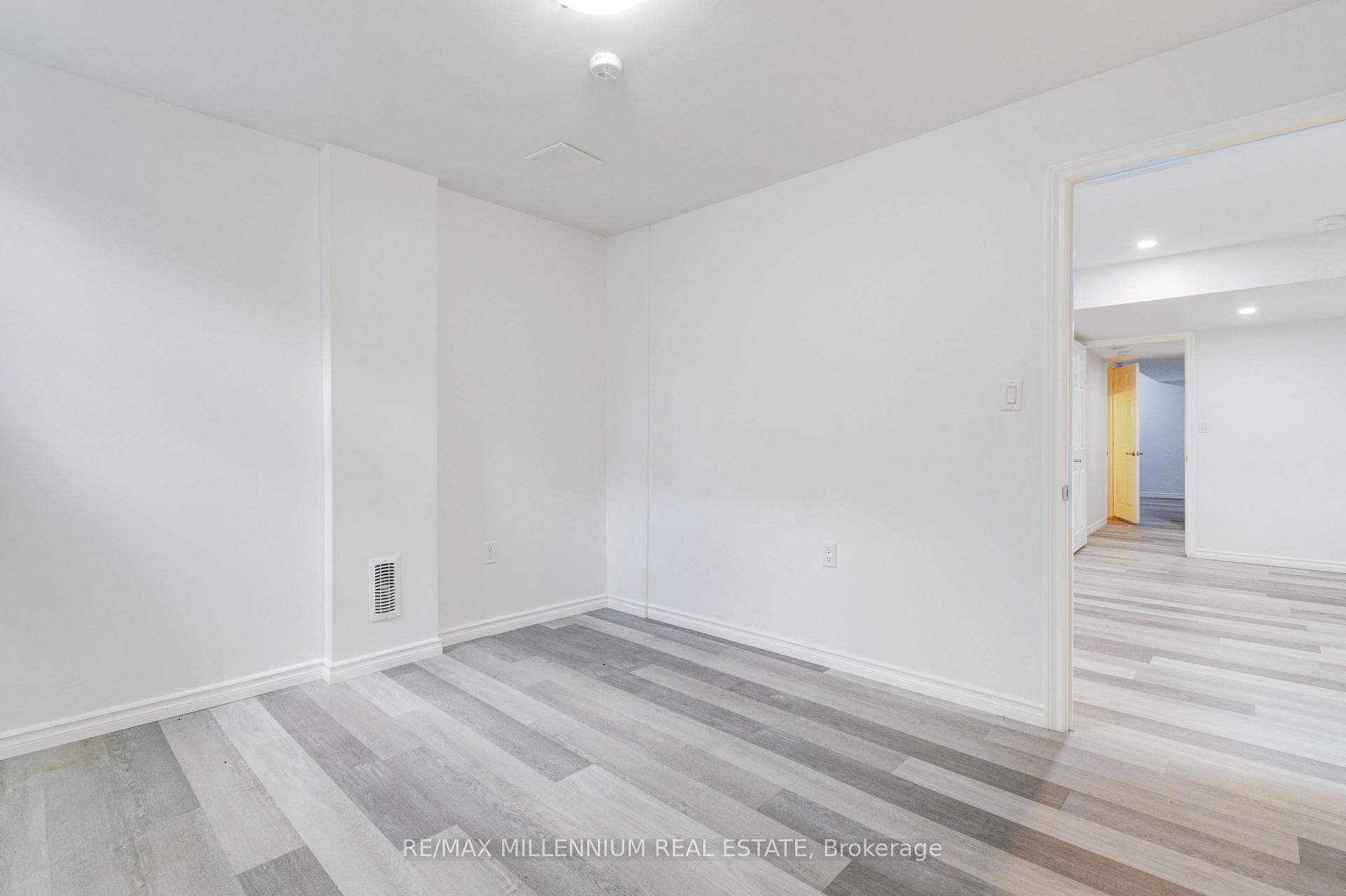 Photo 25 of 481 Bessborough Drive, Milton, Harrison — HOMEH