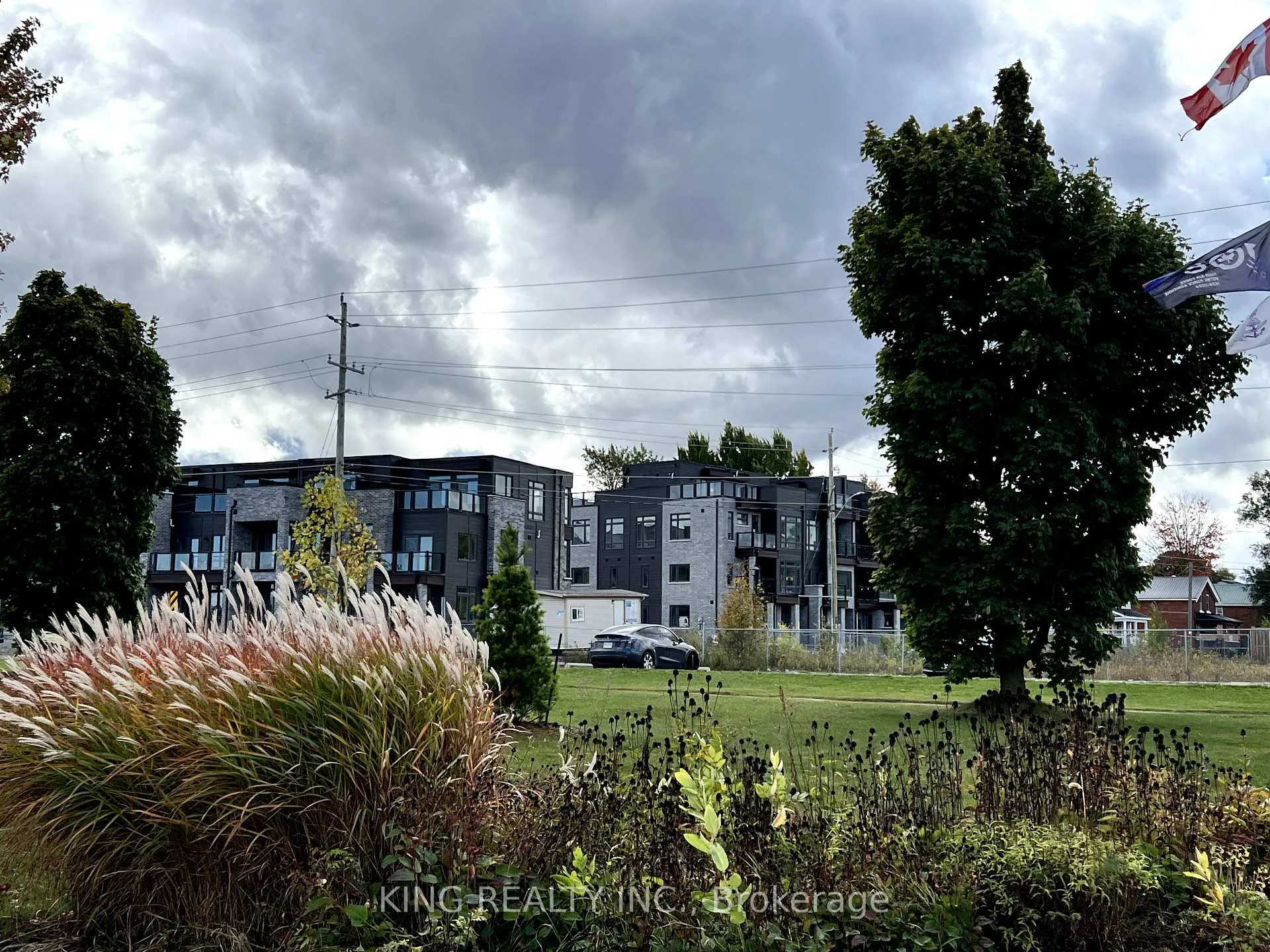 Photo 21 of 137 Colborne Street E, Orillia — HOMEH