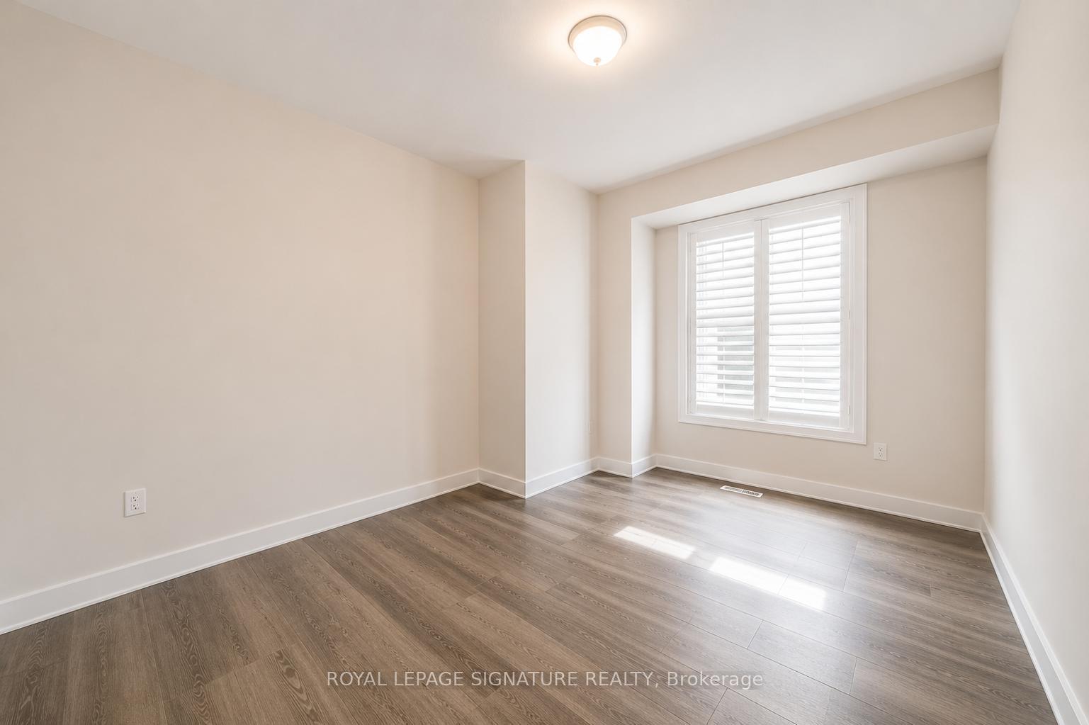 Photo 11 of 109 York Drive, Peterborough, Monaghan Ward 2 — HOMEH