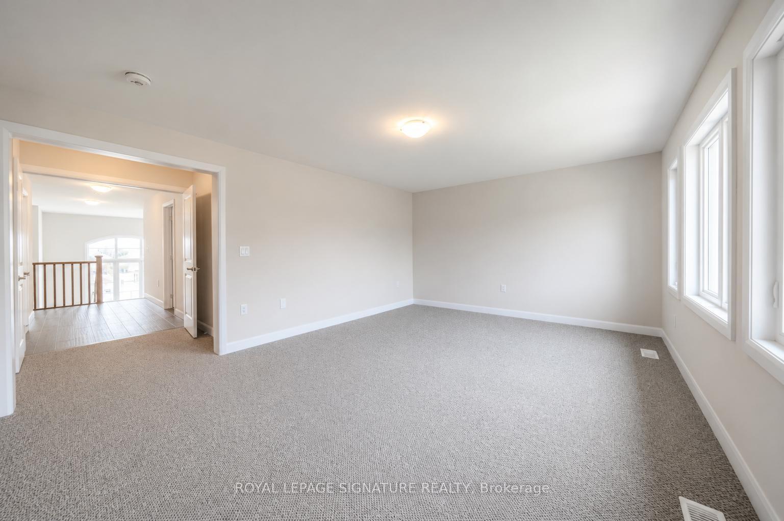 Photo 20 of 109 York Drive, Peterborough, Monaghan Ward 2 — HOMEH