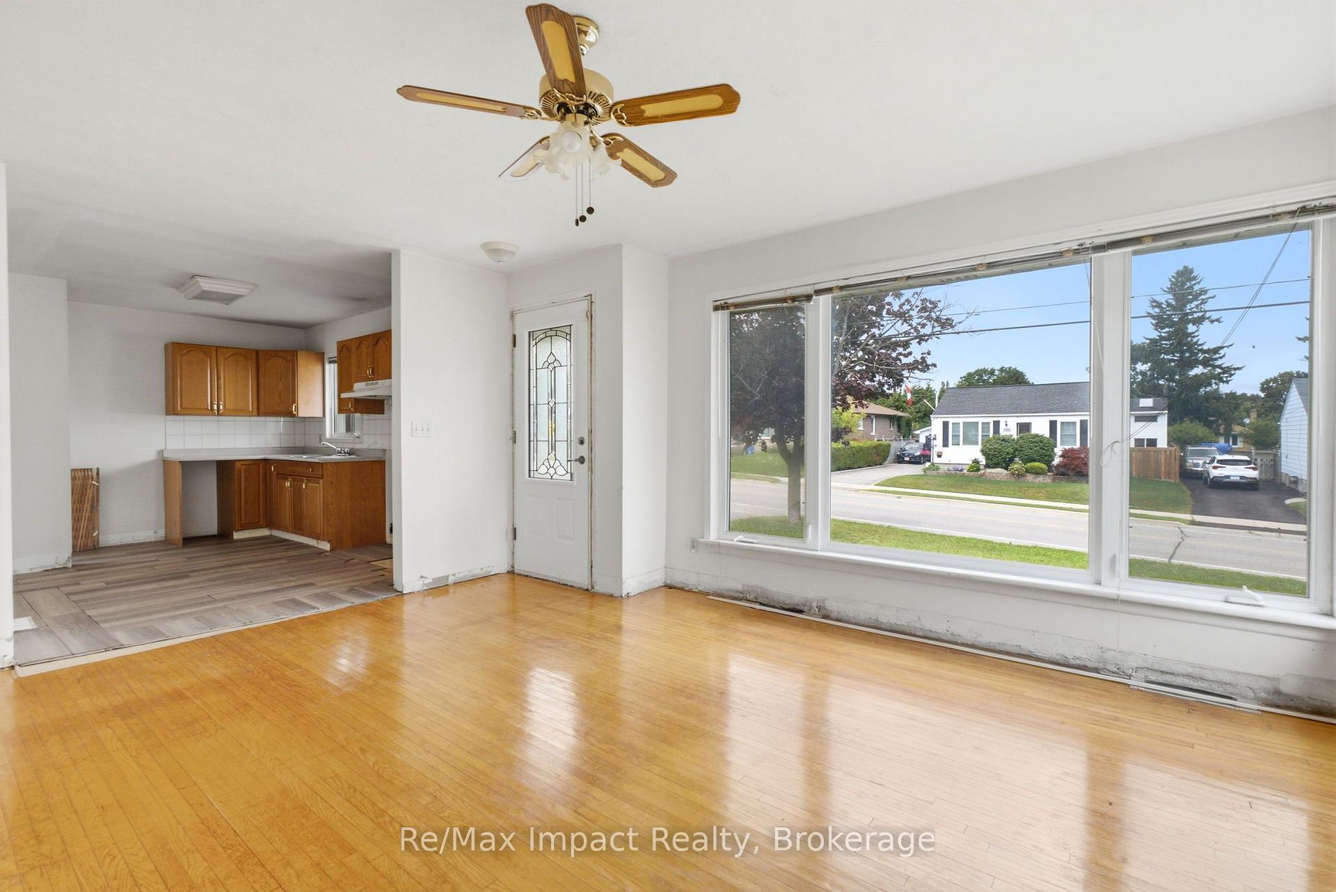Photo 8 of 505 Annapolis Avenue, Oshawa, McLaughlin — HOMEH