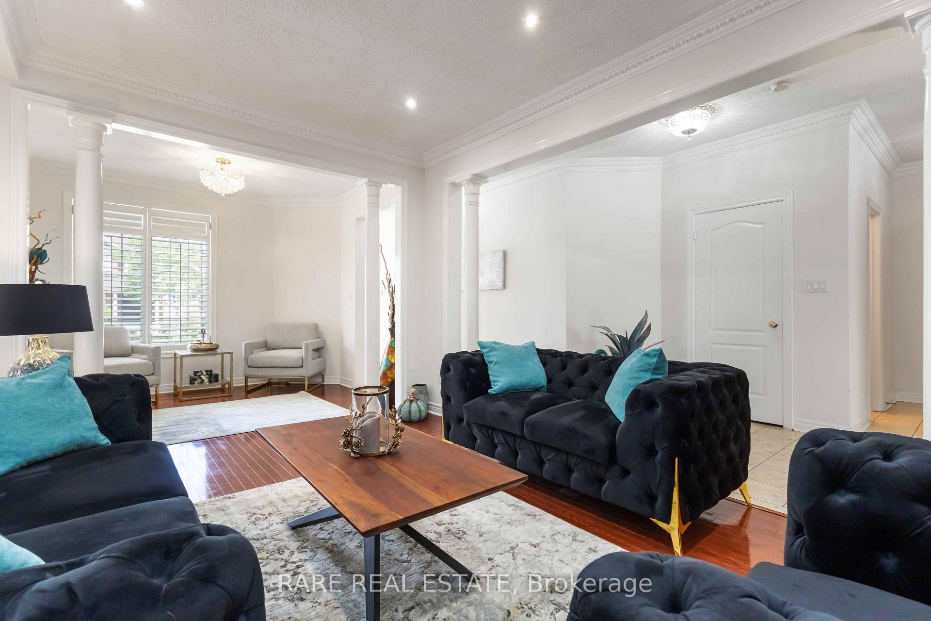 Photo 7 of 55 Castlemore Avenue, Markham, Berczy — HOMEH