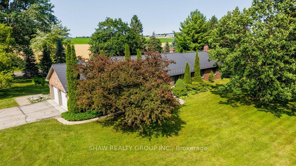 Photo 2 of 3335 Lobsinger Line, Wellesley — HOMEH
