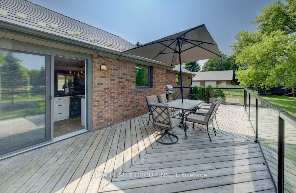 Photo 30 of 3335 Lobsinger Line, Wellesley — HOMEH