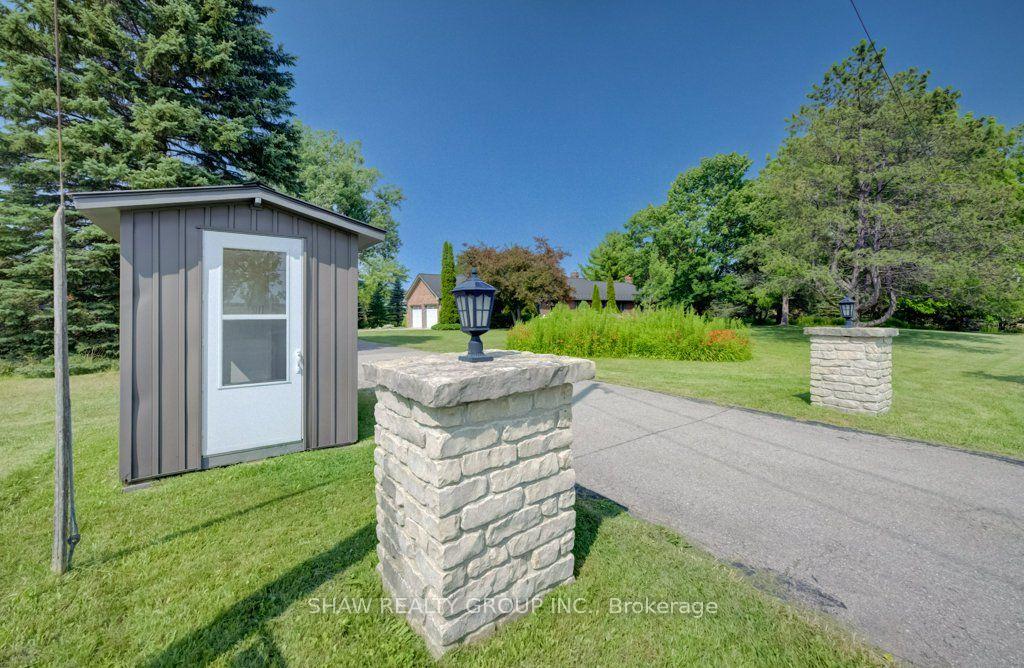Photo 33 of 3335 Lobsinger Line, Wellesley — HOMEH