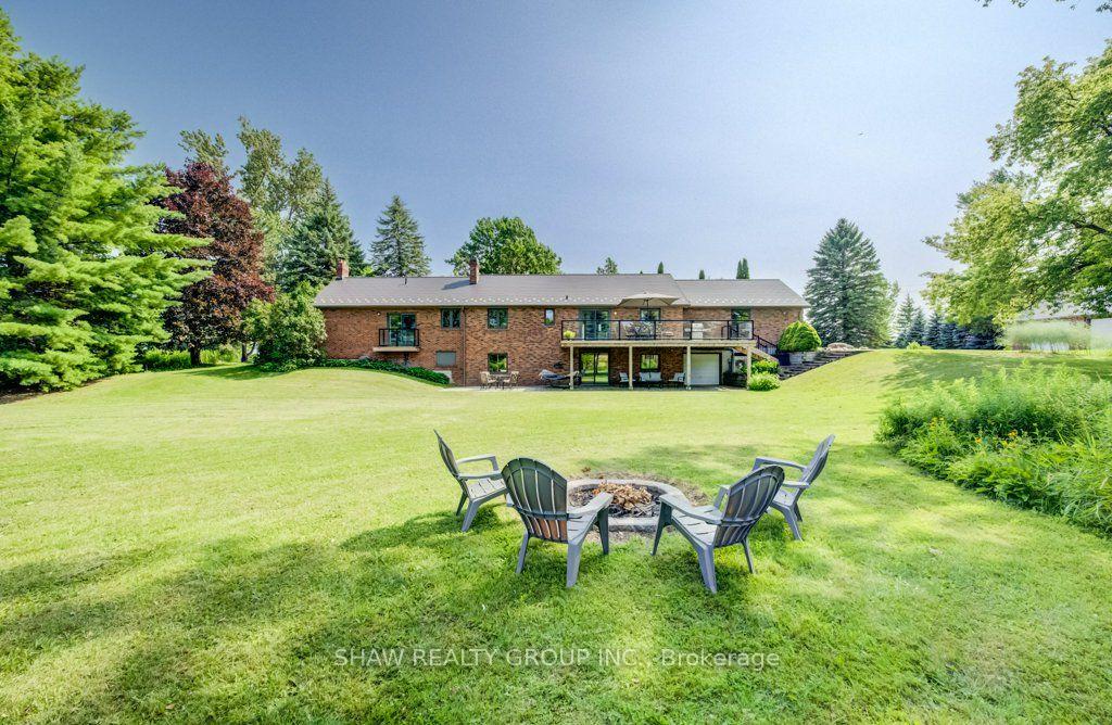 Photo 36 of 3335 Lobsinger Line, Wellesley — HOMEH