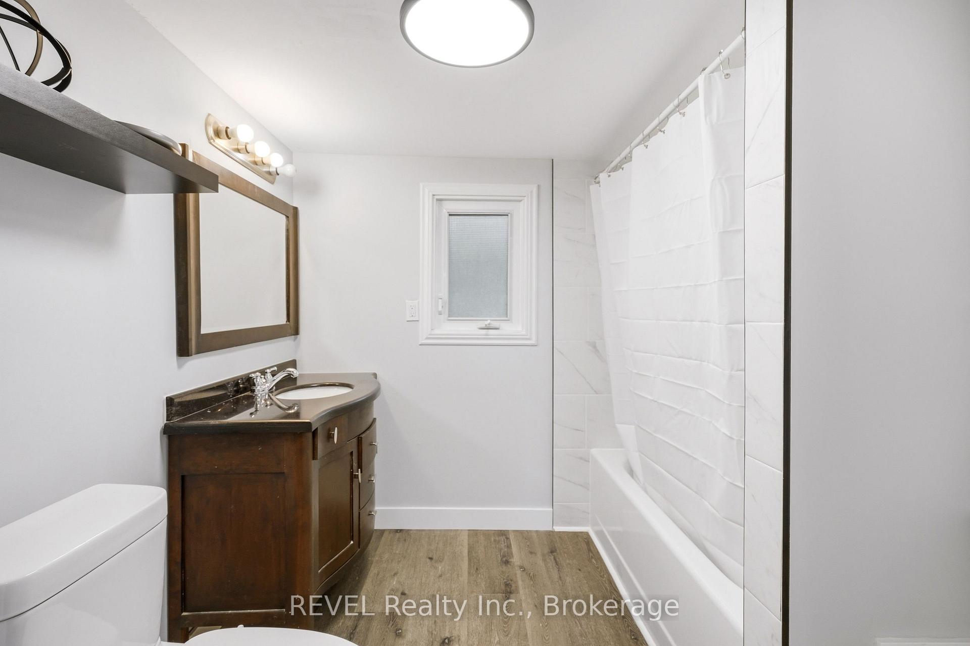 Photo 20 of 2 Kent Street, St. Catharines, Western Hill — HOMEH