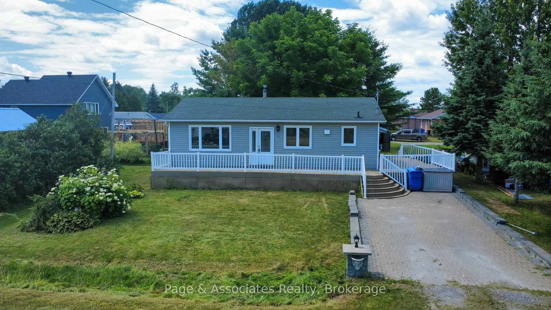 Photo 1 of 6 Jessup Street, West Nipissing, Cache Bay — HOMEH