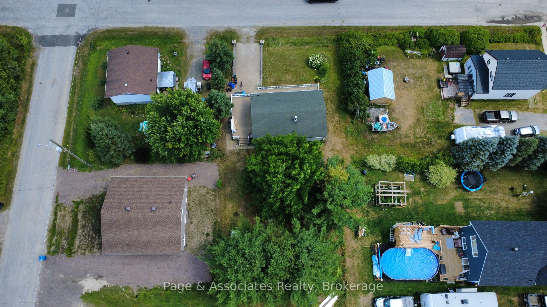 Photo 4 of 6 Jessup Street, West Nipissing, Cache Bay — HOMEH