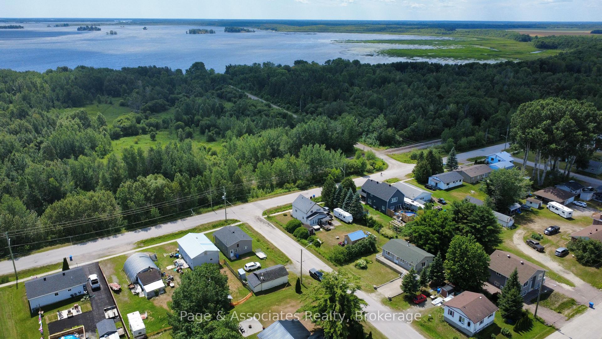 Photo 5 of 6 Jessup Street, West Nipissing, Cache Bay — HOMEH