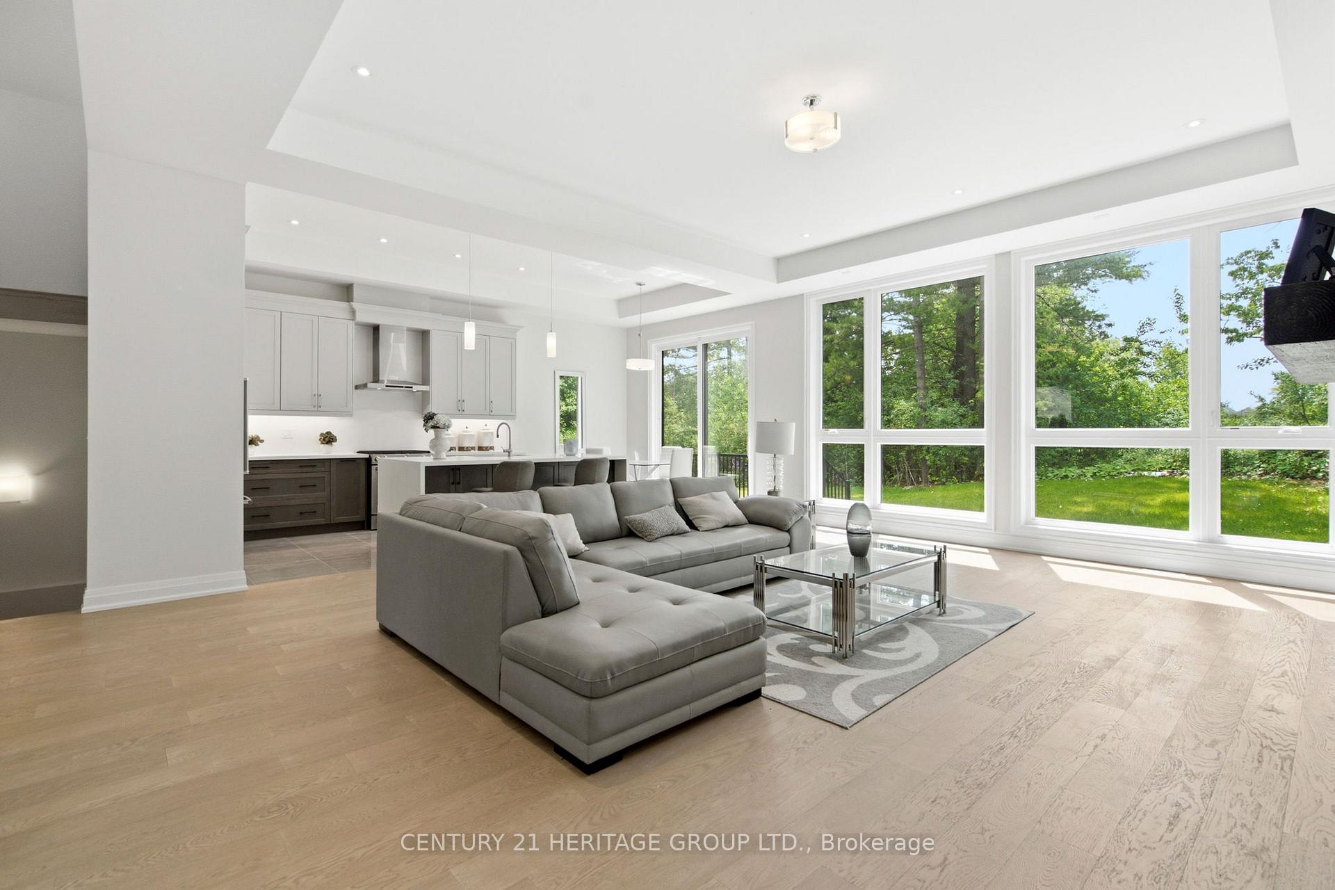 Photo 6 of 159 Snively Street, Richmond Hill, Oak Ridges Lake Wilcox — HOMEH