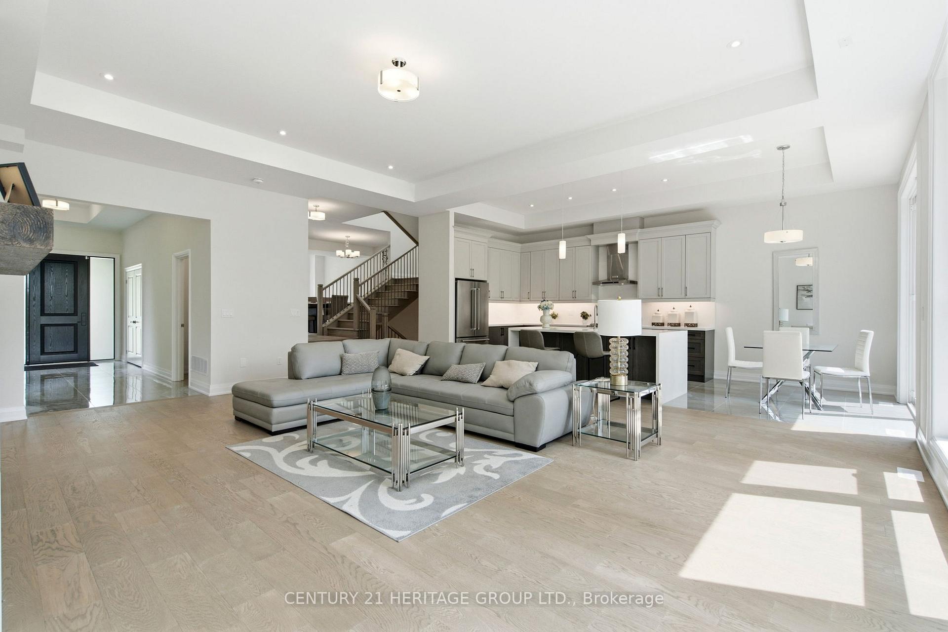 Photo 7 of 159 Snively Street, Richmond Hill, Oak Ridges Lake Wilcox — HOMEH