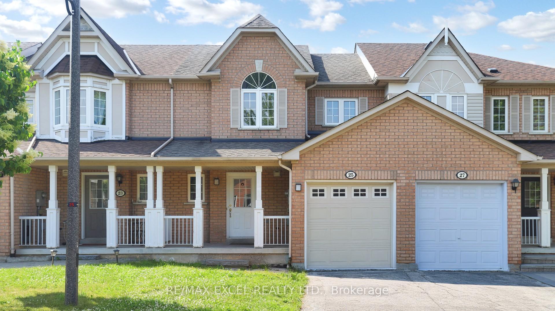 Photo 5 of 25 Autumnglen Road, Markham, Greensborough — HOMEH
