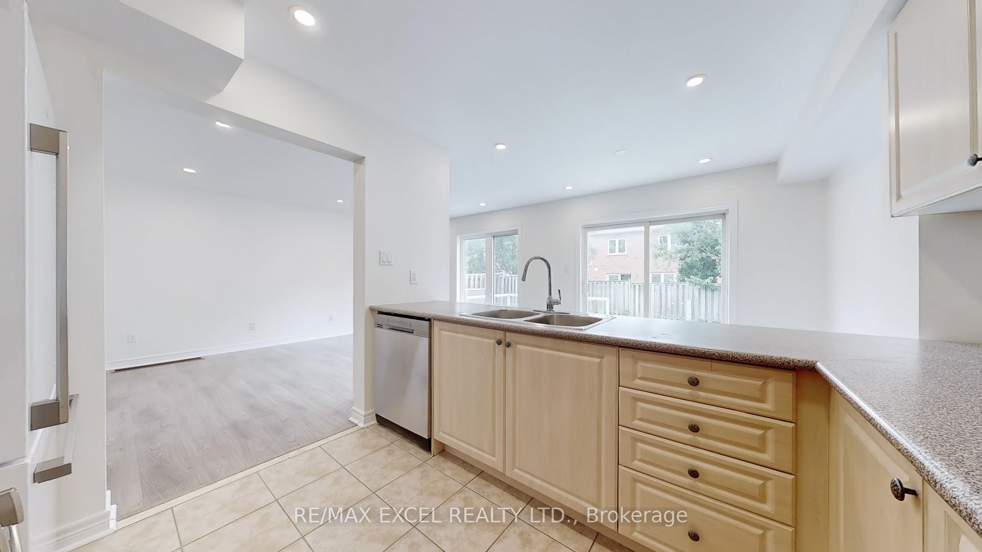 Photo 19 of 25 Autumnglen Road, Markham, Greensborough — HOMEH