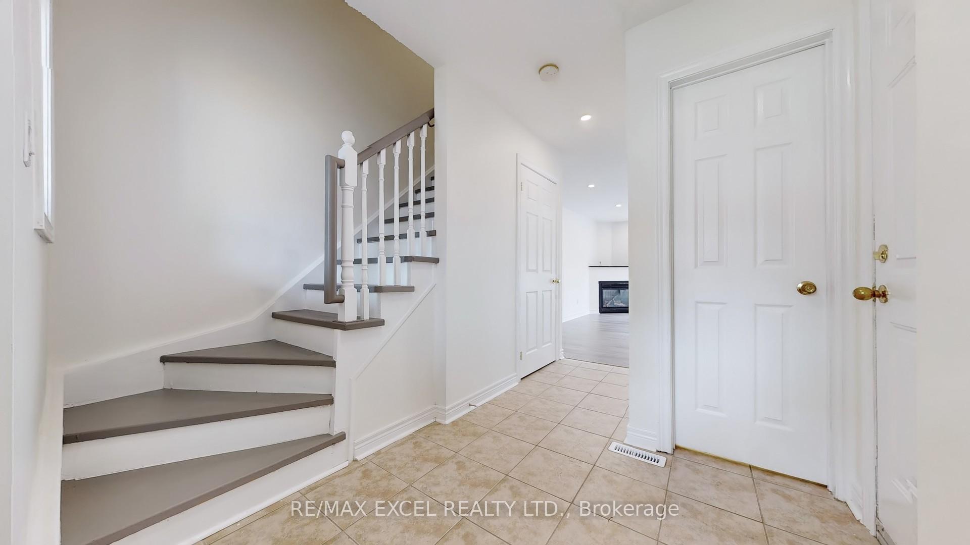 Photo 25 of 25 Autumnglen Road, Markham, Greensborough — HOMEH
