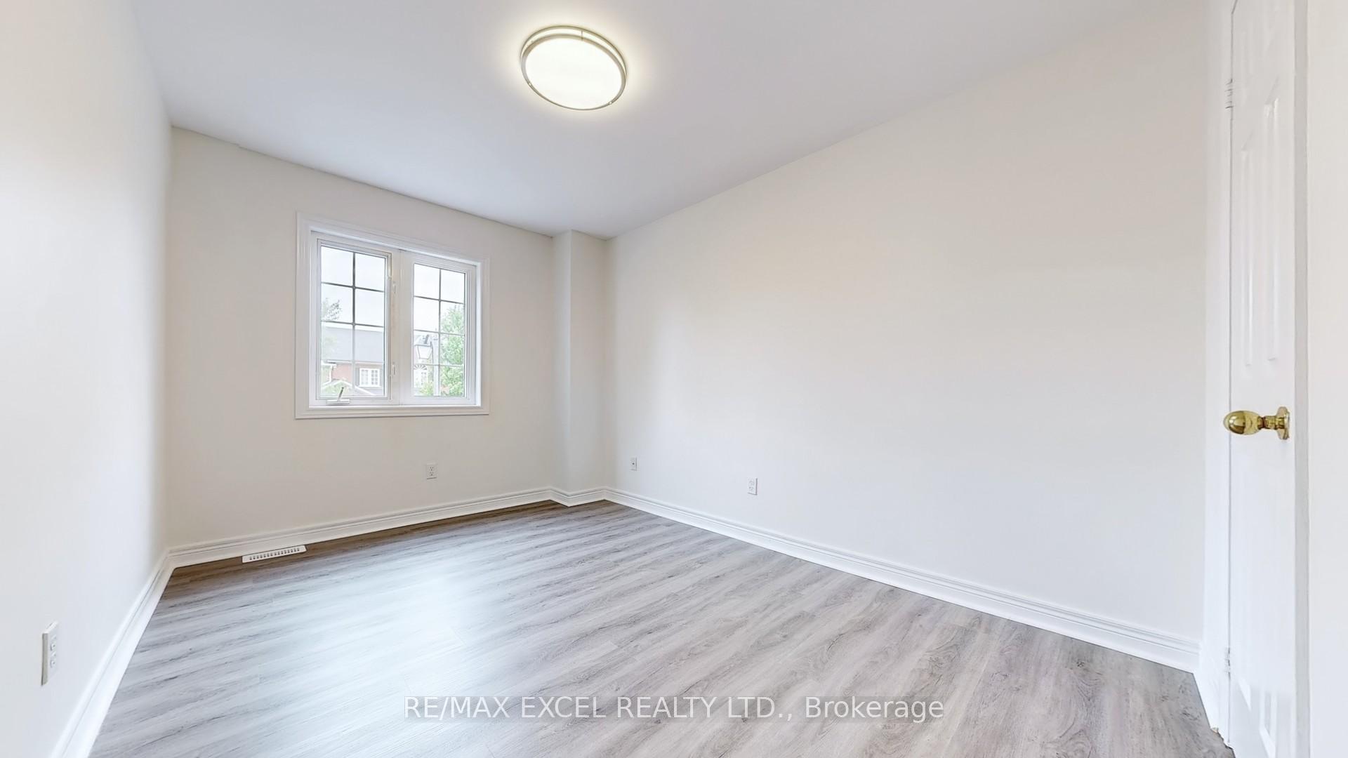 Photo 32 of 25 Autumnglen Road, Markham, Greensborough — HOMEH