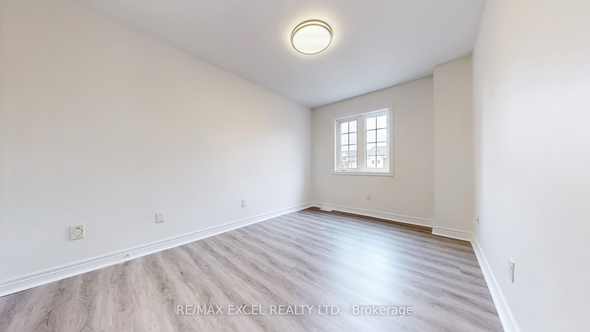 Photo 34 of 25 Autumnglen Road, Markham, Greensborough — HOMEH