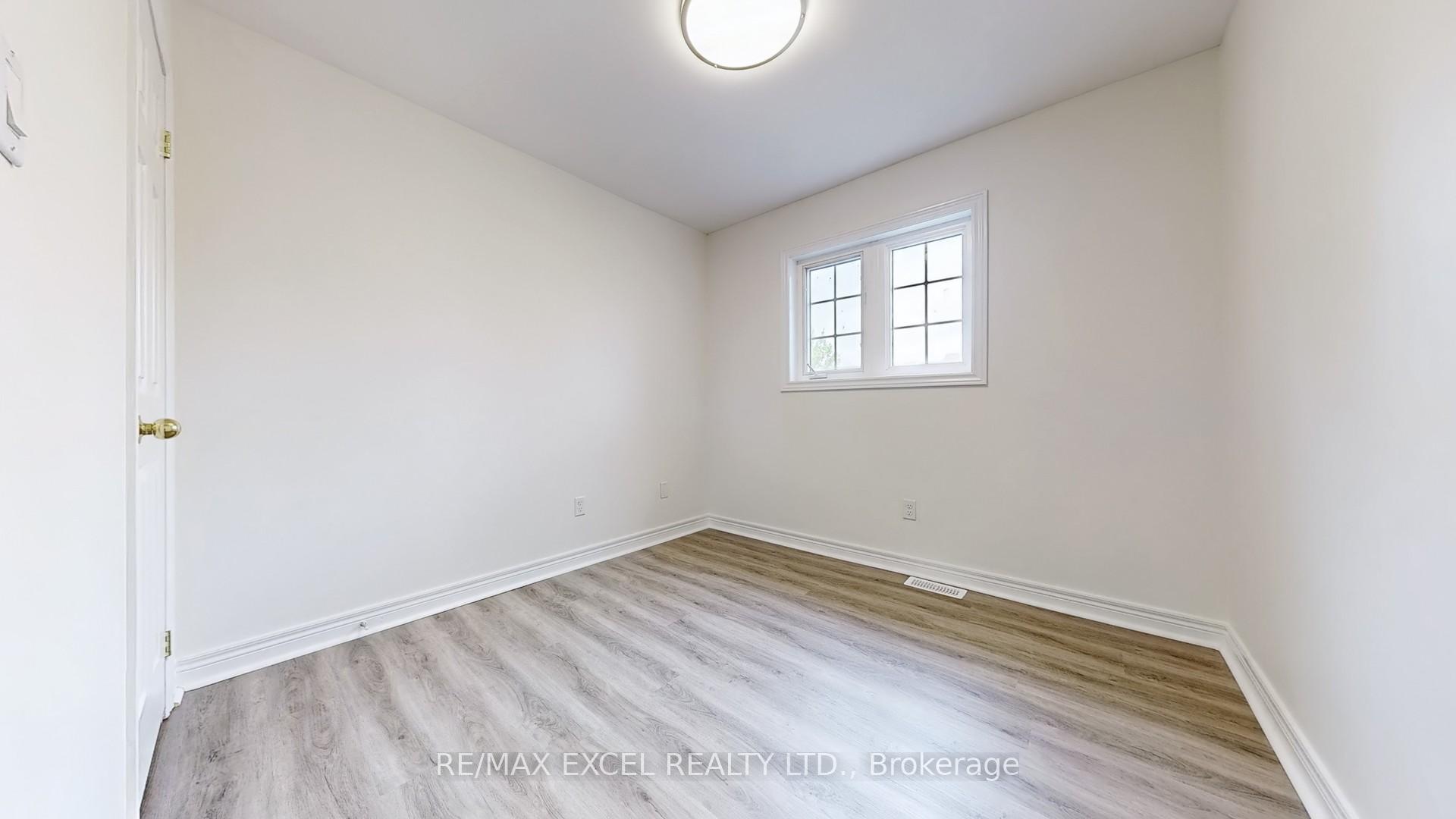 Photo 35 of 25 Autumnglen Road, Markham, Greensborough — HOMEH