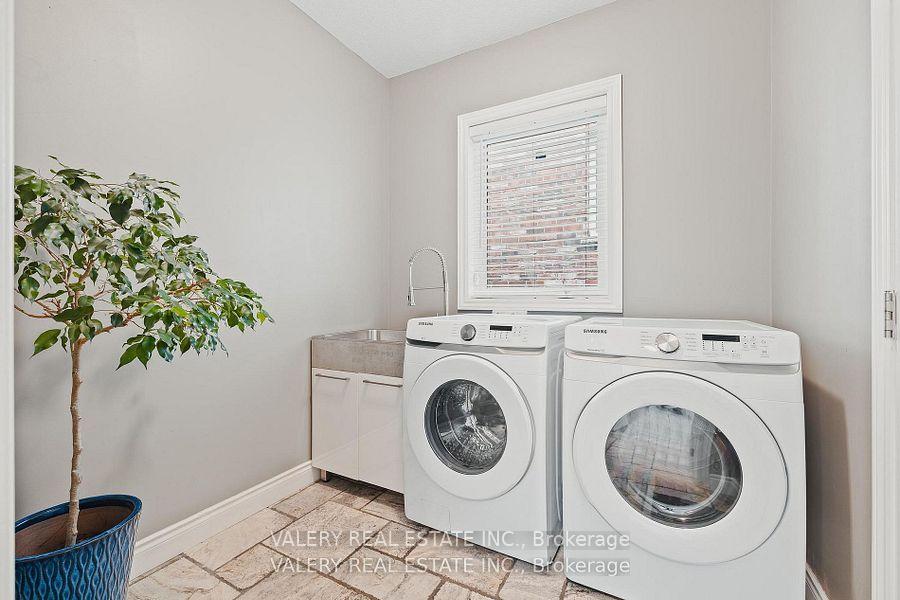 Photo 8 of 291 Zeller Drive, Kitchener, Grand River South — HOMEH