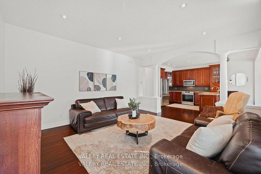 Photo 15 of 291 Zeller Drive, Kitchener, Grand River South — HOMEH