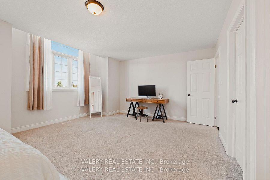 Photo 19 of 291 Zeller Drive, Kitchener, Grand River South — HOMEH