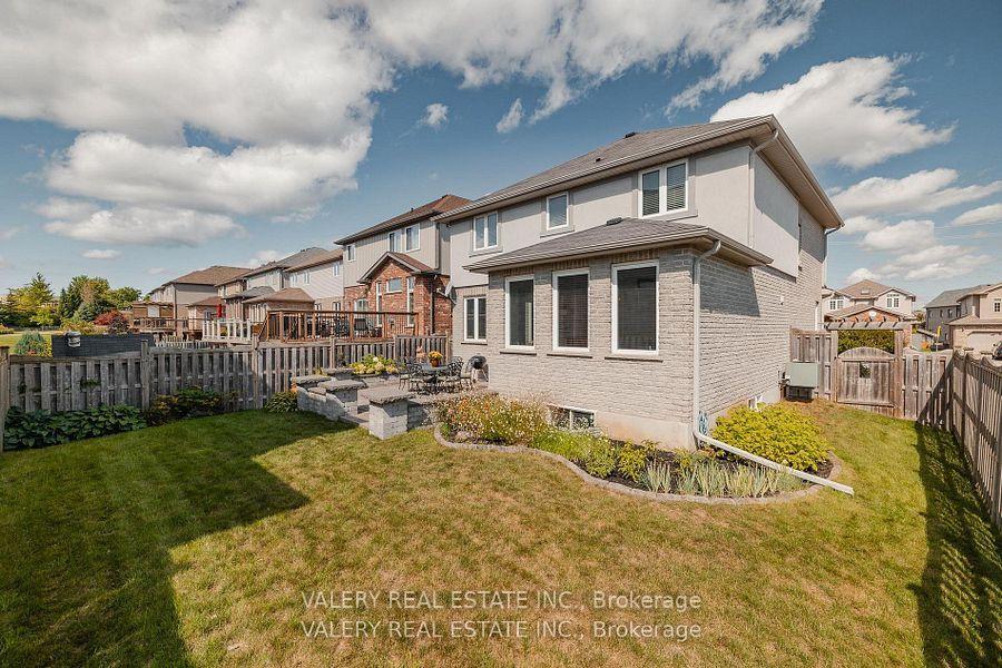 Photo 29 of 291 Zeller Drive, Kitchener, Grand River South — HOMEH