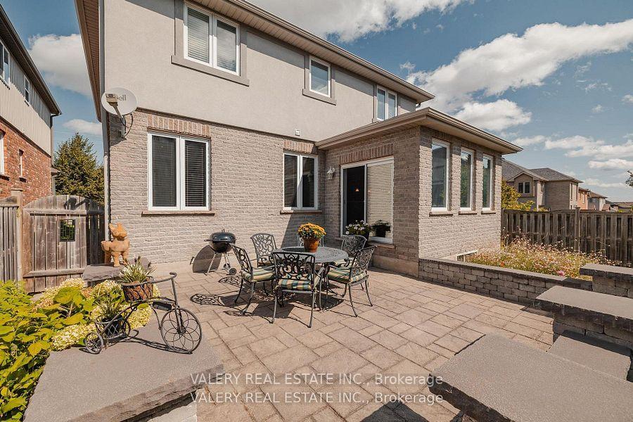 Photo 30 of 291 Zeller Drive, Kitchener, Grand River South — HOMEH