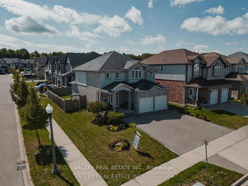 Photo 35 of 291 Zeller Drive, Kitchener, Grand River South — HOMEH