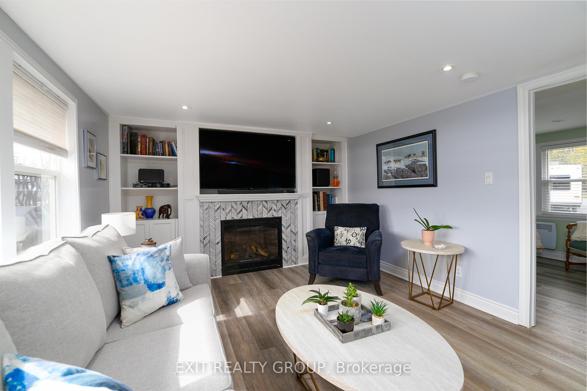Photo 16 of 21 Prior Lane, Quinte West, Sidney Ward — HOMEH