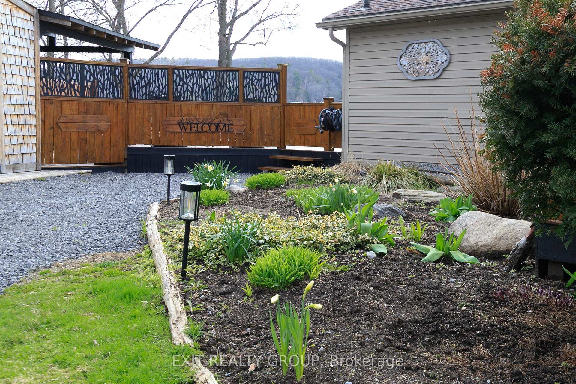 Photo 30 of 21 Prior Lane, Quinte West, Sidney Ward — HOMEH