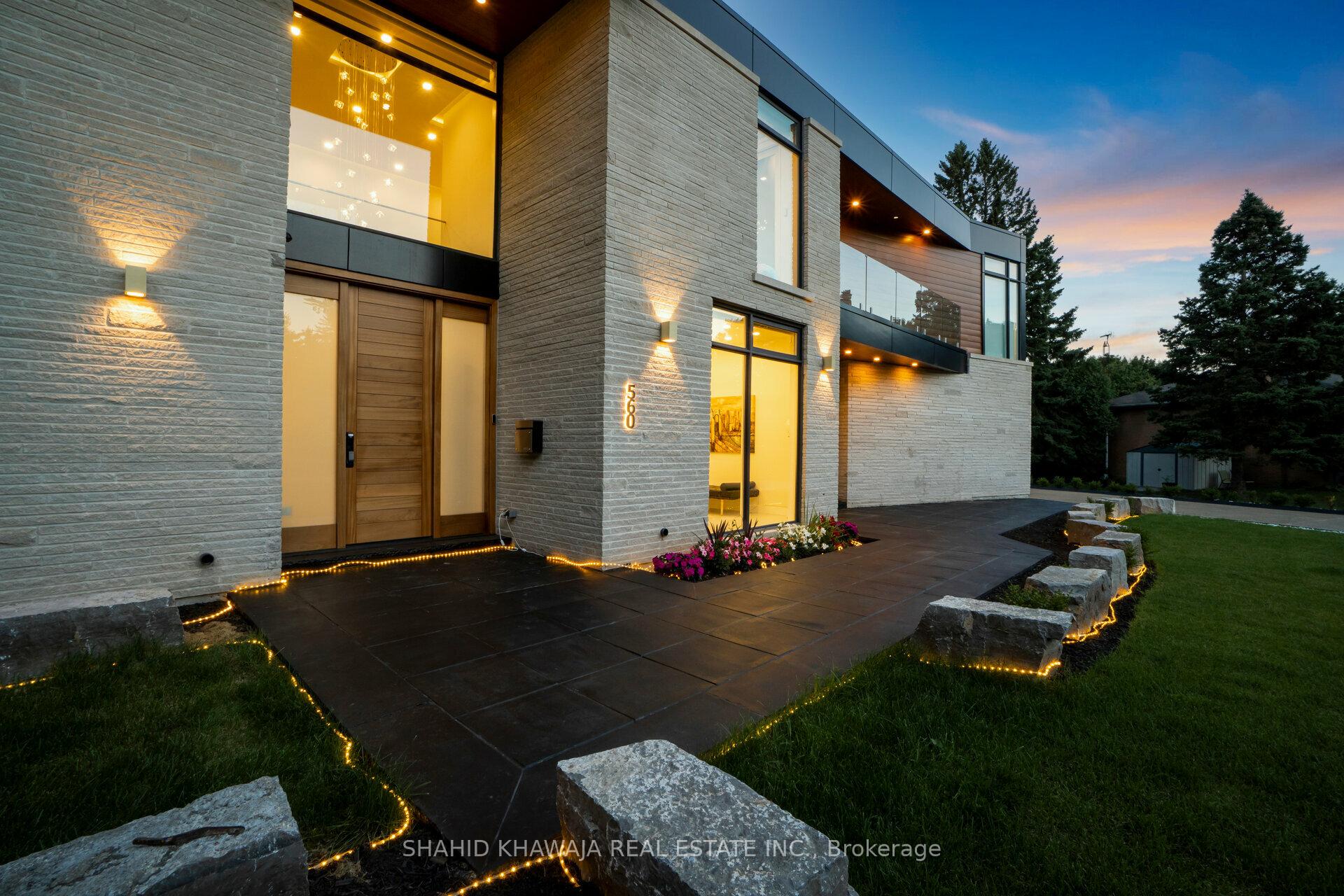 Photo 3 of 560 Shenandoah Drive, Mississauga, Lorne Park — HOMEH